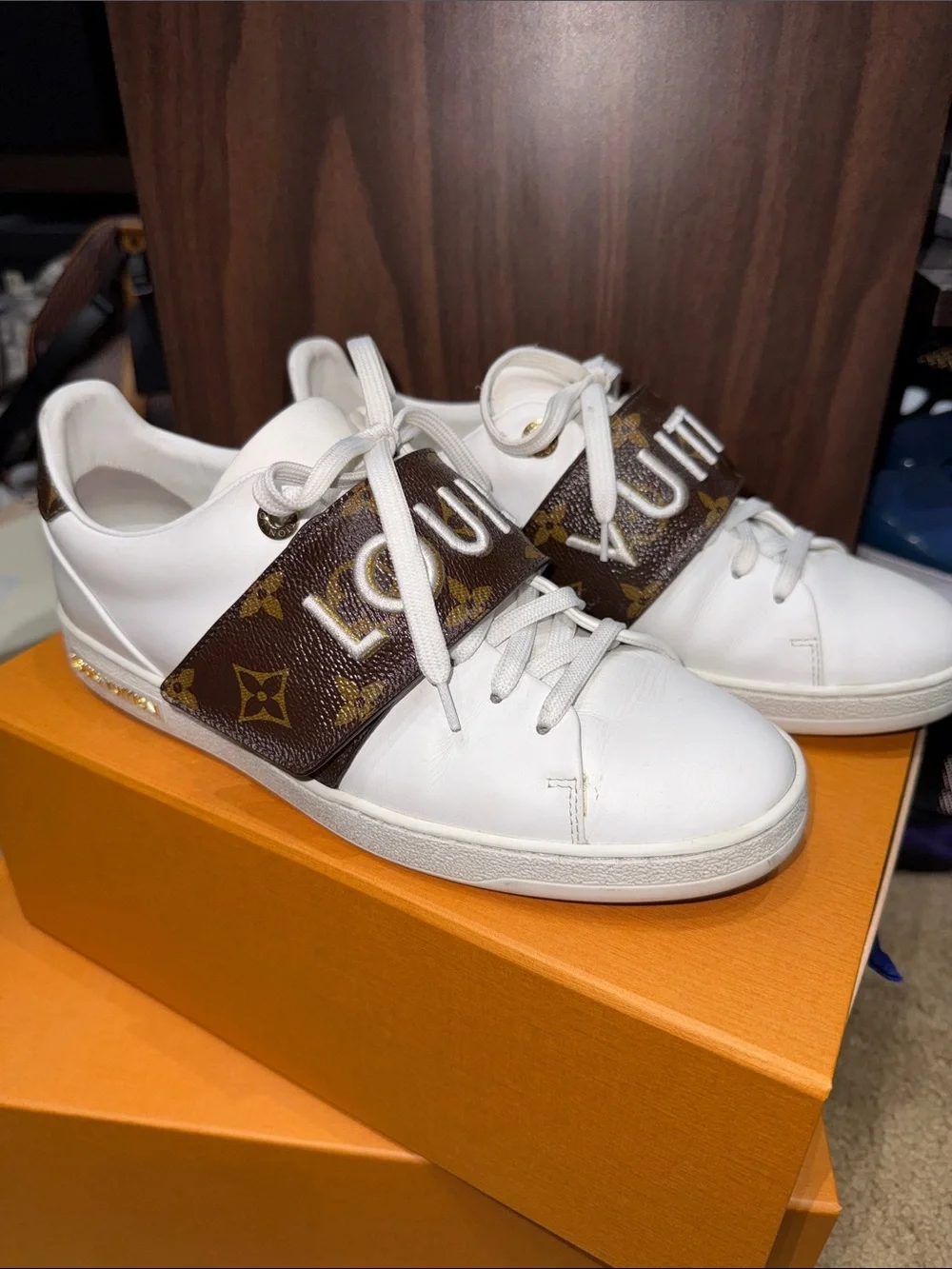 Louis Vuitton White Leather Sneakers with Brown Monogram Strap